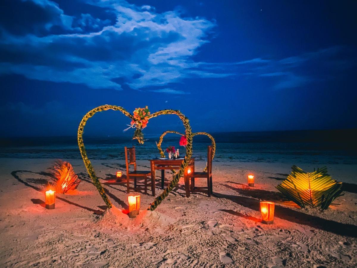 The Golden Blue Luxury Bwejuu